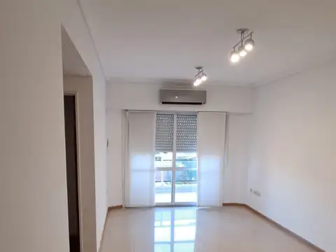 Lavalle 100, Piso 2