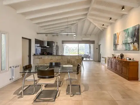 Casa en venta en Barrio Monet