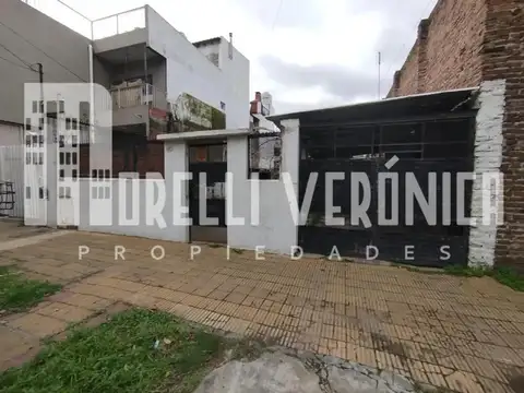 Salvador Poerio 1900