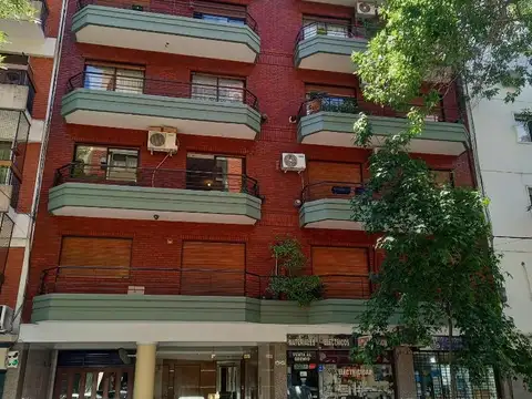 2 AMB. - IMPECABLE ESTADO - AL FRENTE - EXC. UBICACION