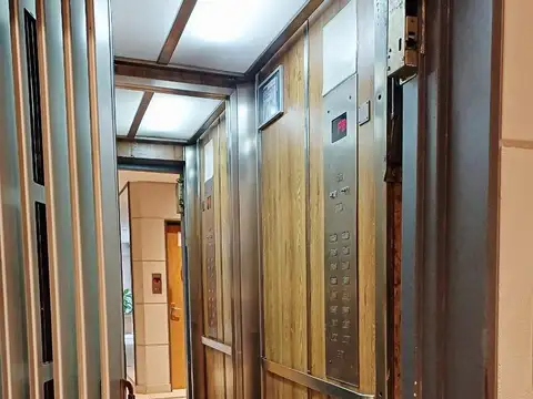 Departamento en Alquiler en Olivos Vias/Maipu, $ 800.000