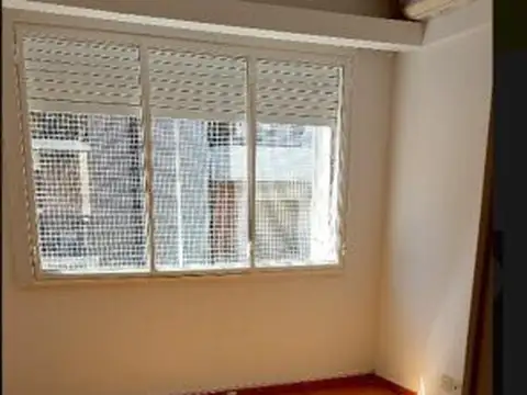 Billinghurst 1600, Piso 5