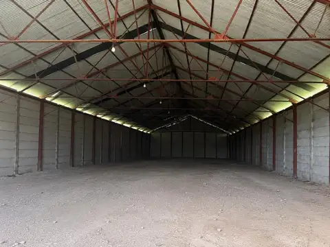 VENTA TERRENO CON GALPON EN CIRCUNVALACION