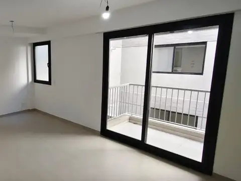 Excelente dpto 1 amb a estrenar 39mts  Av. Mosconi 2100 V. Pueyrredón