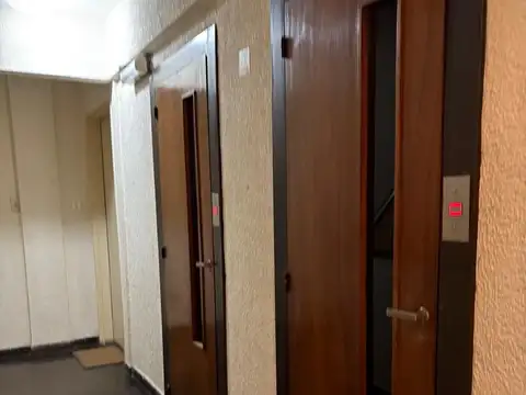 Departamento en Venta en Villa del Parque, USD 180.000