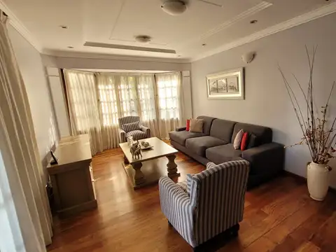 Casa en Venta en San Miguel, USD 460.000