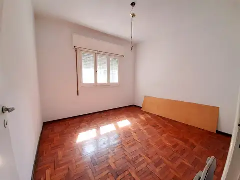 Casa en Venta en República De La Sexta, USD 130.000