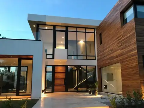 Casa en Alquiler en El Golf 4 dormitorios, Nordelta 100