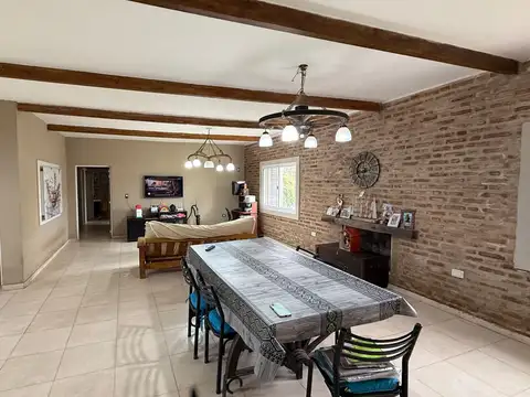 Casa en Venta en San José del Rincón, USD 88.000
