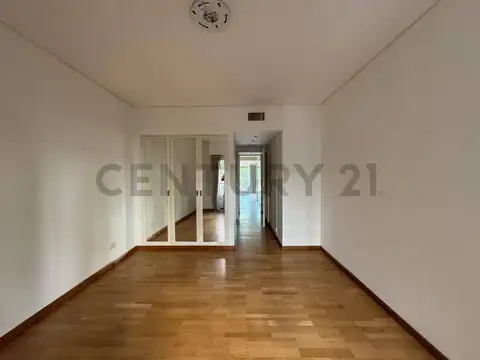 Departamento en Venta con 2 cocheras