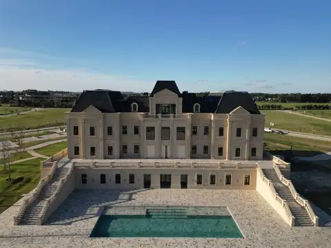 Oportunidad Única en Pride Canning: Lote de 2.826 m² con Vista Al Lago