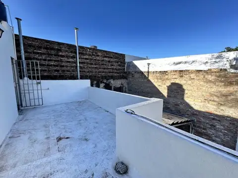 Sucre 885 , Piso No definido