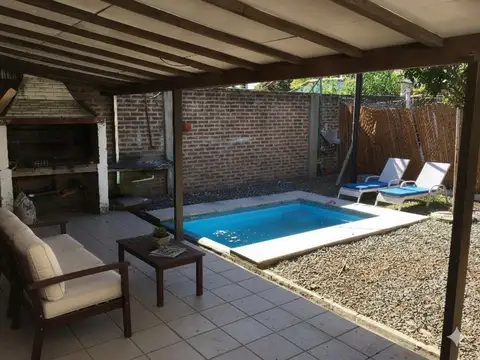 CASA ALQUILER 4 AMBIENTES