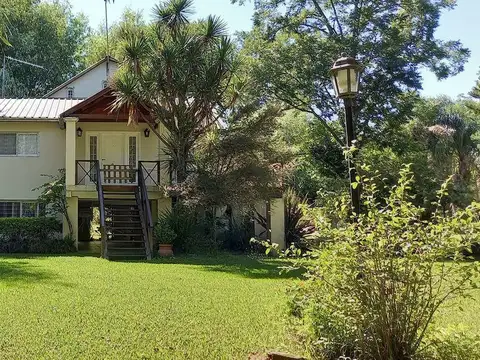 Casa 4 ambientes con 3 baños