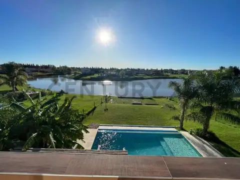 Tulipan 3900, Piso 0
