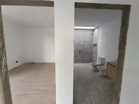 Casa 4 ambientes con 4 baños