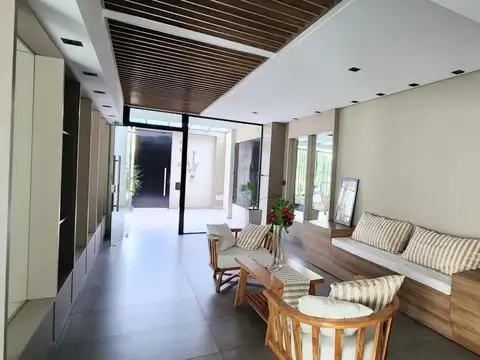 departamento de 4 ambientes con balcon aterrazado