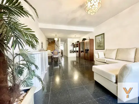 PH en Venta - 4 Dormitorios 2 Baños - 200.62mts - Boedo