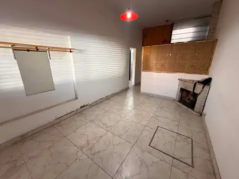 Depto Tipo Casa en Venta de 2 ambientes