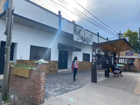 Av. Arturo Illia 1500