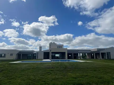 Benquerencia Farm Club