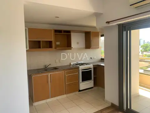 Departamento en Alquiler con 1 cocheras