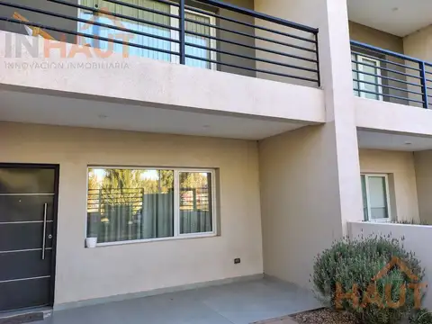 Depto Tipo Casa en Venta de 2 dormitorios