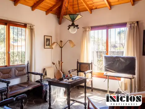 Casa 3 ambientes con 2 baños