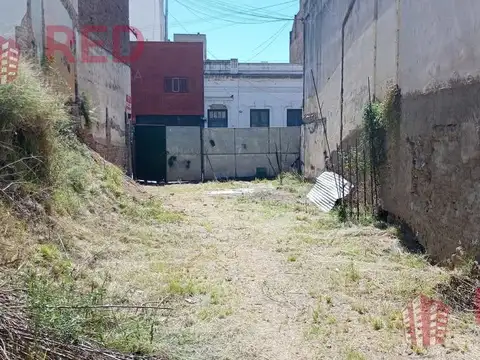 Terreno en Venta 8  mts Frente