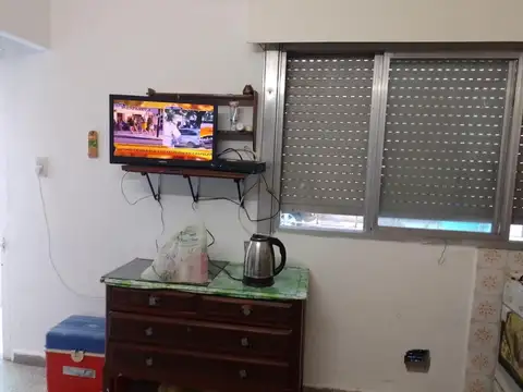 Depto Tipo Casa 3 ambientes con 2 baños