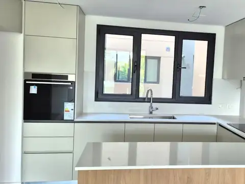 Departamento en Venta con 2 cocheras