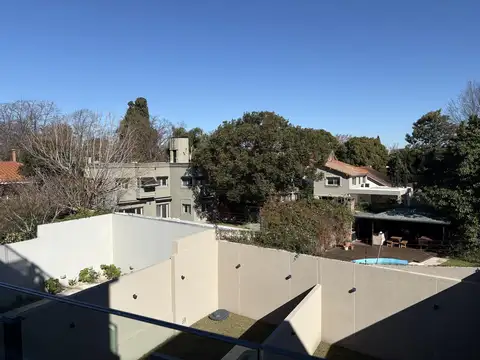 VENTA Semipiso 4 ambientes en San Isidro sobre Av Libertador con terraza y lindisima vista