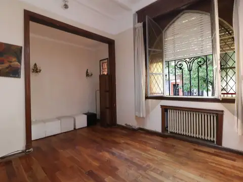 Depto Tipo Casa en Venta con 1 cocheras