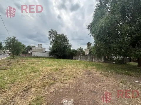 Terreno en Venta 20  mts Fondo