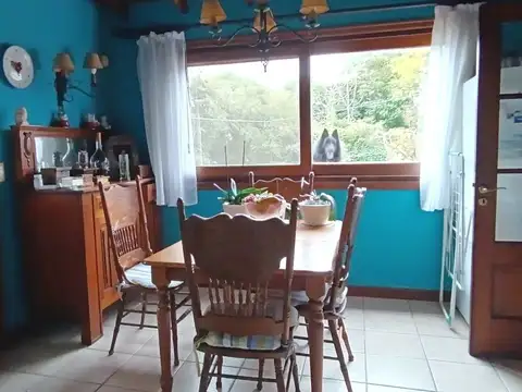Casa en venta c/ cochera en Centro