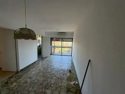 Departamento en Alquiler de 3 Ambientes en Quilmes Centro