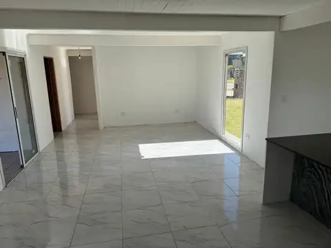 Casa en alquiler en Lagos De Canning