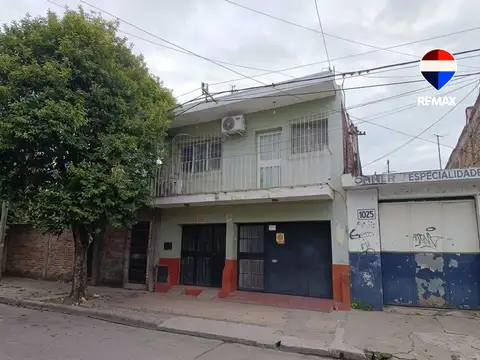 CASA VENTA O PERMUTA  BUENOS AIRES 1000