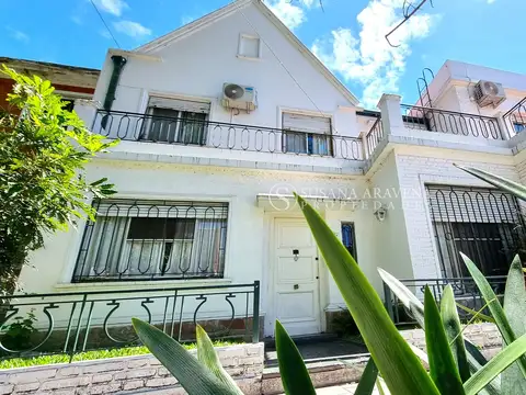 Casa en Venta en Vicente López Vías / Maipú, USD 530.000