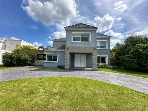 Casa en Venta en Malibu, USD 266.000