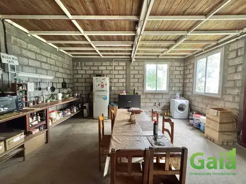 GALPONES EN TRES CERRITOS GALPONES Y TERRENO 3300 M2