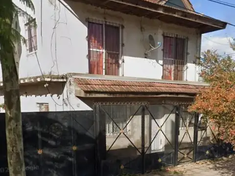 Casa en venta - 3 Dormitorios 2 Baños - Presidente Derqui