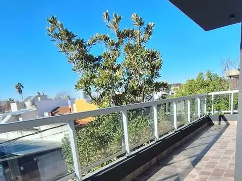 VERSALLES.ECHENAGUCIA al 1200. A ESTRENAR 3 AMB. 2DO PISO AL