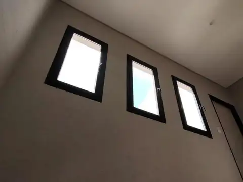 PH IMPECABLE  4 AMBIENTES MUY AMPLIO Y LUMINOSO