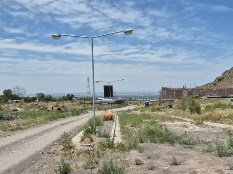 Terreno en Venta en El Challao, USD 33.000