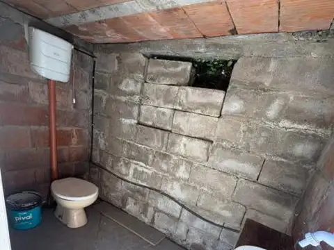 Galpon en Alquiler en Roldan, $ 450.000