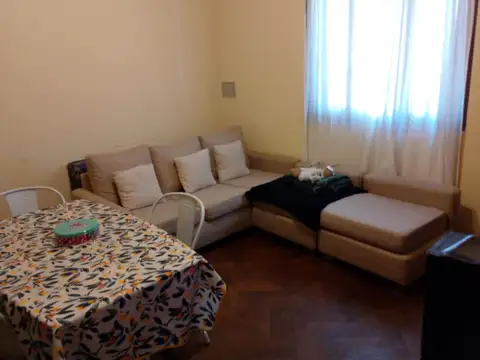 Depto Tipo Casa en Venta con 1 cocheras