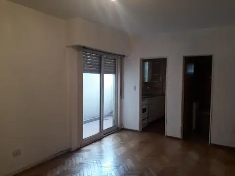 Departamento en Alquiler en Villa del Parque, $ 650.000