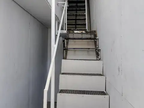 Oficina en Alquiler 60 años