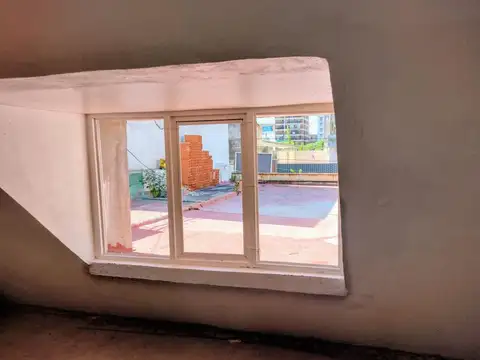 Oficina Monoambiente con 4 baños